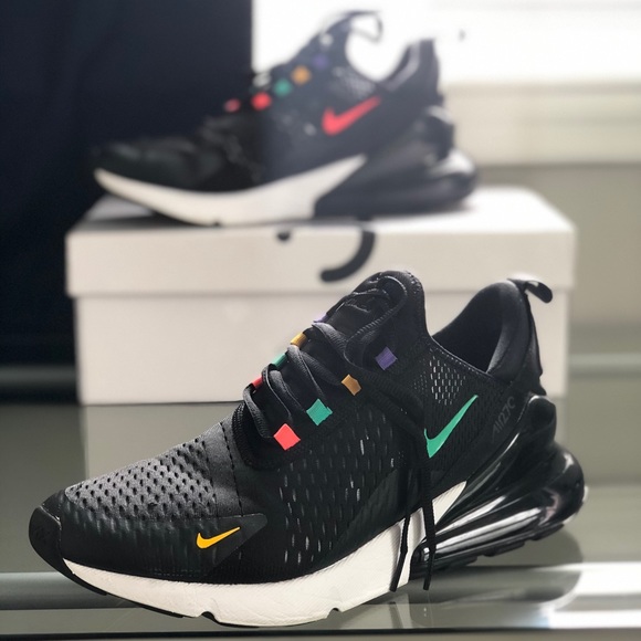 Nike Other - Nike air max 270